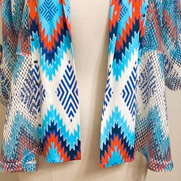 Multiples Blue White Red Aztec 3/4 Button Sleeves Western Perforated Cardigan PM - Picture 3 of 13